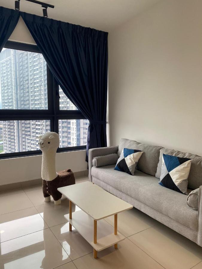 Gorgeous Kl View At M-vertica Hck